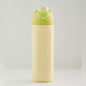 Owala FreeSip 24 oz Water Bottle - Main Squeeze/ Limoncello UO Exclusive